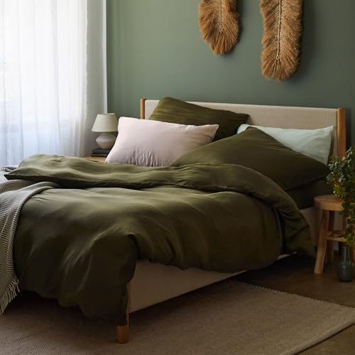 URBANARA Seretta Satin-Bettwäsche 135x200 cm & 80x80 cm I 100% Tencel™ Lyocell Made in Portugal Oeko Tex 100 I Seidig Glatt Traumhaft Weich Atmungsaktiv Nachhaltig I Dunkles Olivgrün