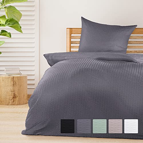 Beautissu 2tlg Seersucker Bettwäsche 155x220 cm & Kopfkissen Bezug 80x80 cm – Bügelfrei Bettwäsche-Sets Bettbezug 155x220 – Hautfreundlich Bettwaren & Bettwäsche Anthrazit – Meline