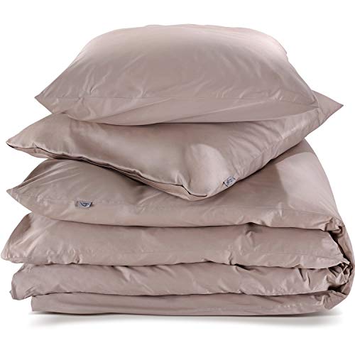 herzbach home Mako-Satin Bettwäsche | 100% Baumwolle | atmungsaktiv & kuschelig weich | Uni einfarbig | Set 2 teilig - 135 x 200 cm + 80 x 80 cm (Taupe) herzbach home Mako-Satin Bettwäsche | 100% Baumwolle | atmungsaktiv & kuschelig weich | Uni einfarbig | Set 2 teilig - 135 x 200 cm + 80 x 80 cm (Taupe)